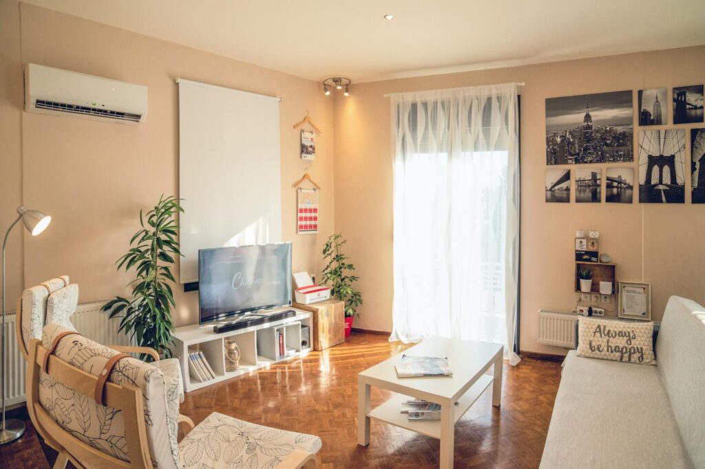 best ways to make quick money - renting airbnb House Interior Photo